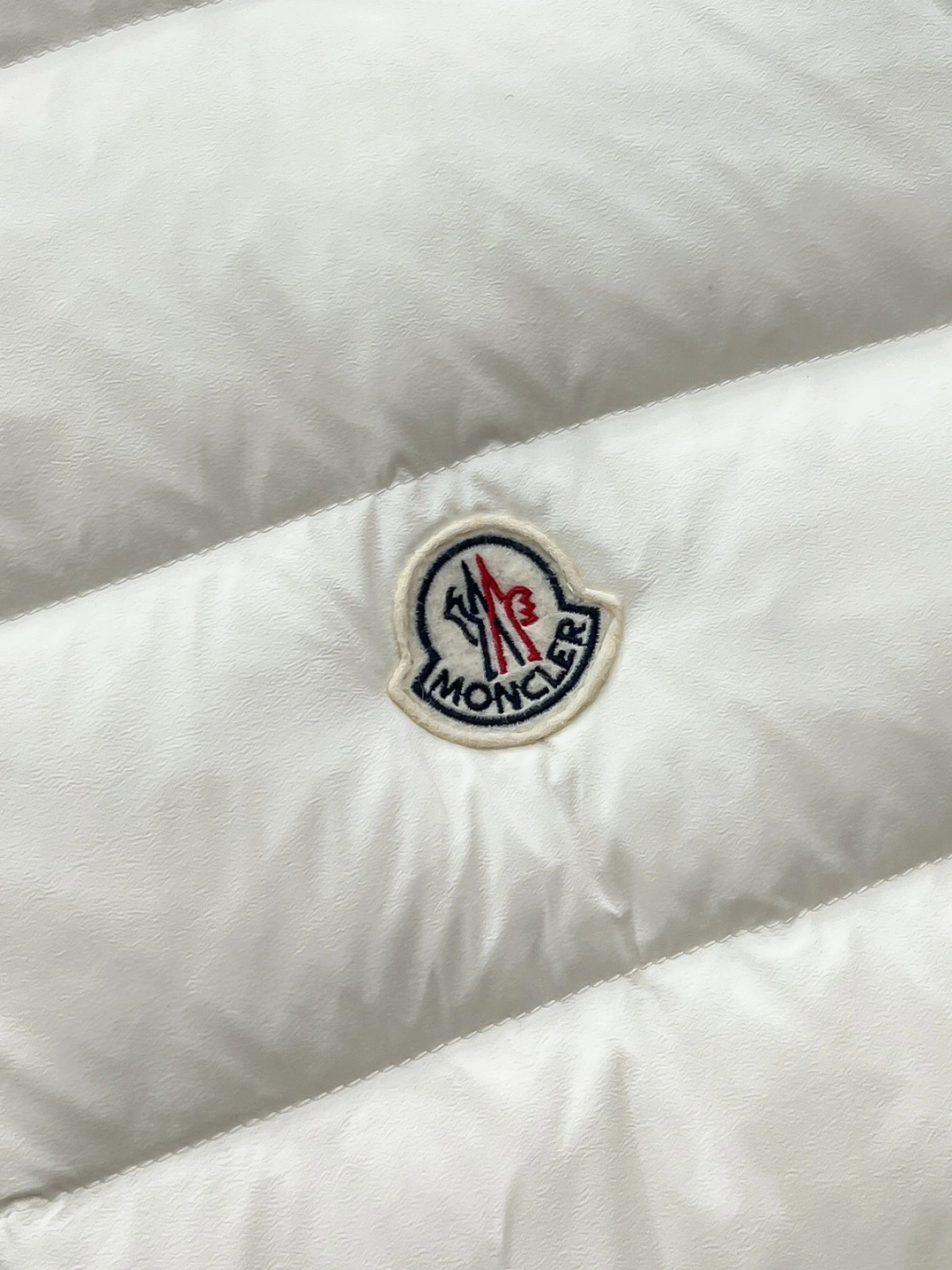wg.luxury-- 7o9385r Down jacket white goose down 2colour item: E-F443J1834-2H
